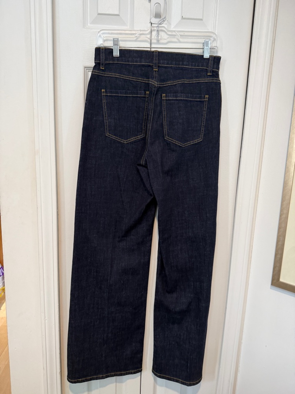 Venice Jeans - Picture 2 of 2